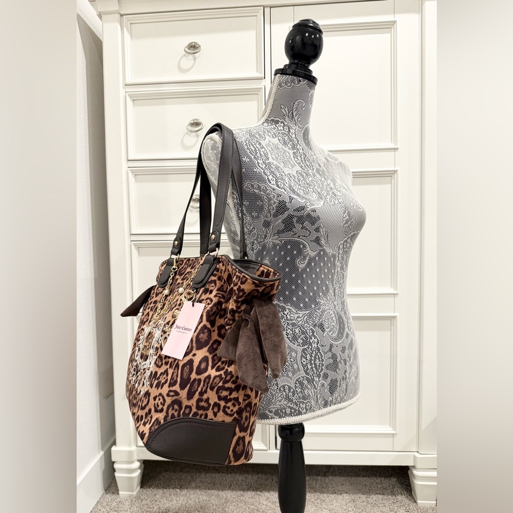 👑🤎 Juicy Couture Juicy for All Velour Leopard Print Tote Bag & Wristlet Set - Picture 9 of 17